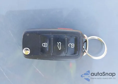 2017 Volkswagen Jetta 1.4T Se из США, поврежденный, VIN 3VWDB7AJ8HM327019